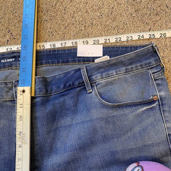 NWT WOMENS OLD NAVY POWER SLIM STRAIGHT MID RISE JEANS-SIZE 28 MEDIUM BLUE - Picture 3 of 6